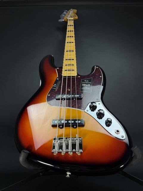 Fender Vintera III Early '70s Jazz Bass - 3-Color Sunburst -