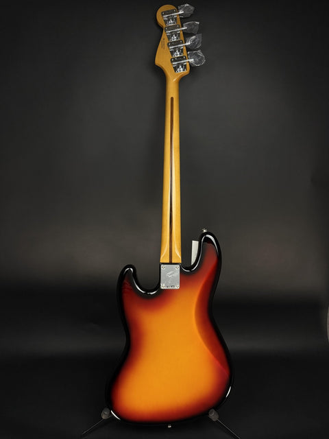 Fender Vintera III Early '70s Jazz Bass - 3-Color Sunburst -
