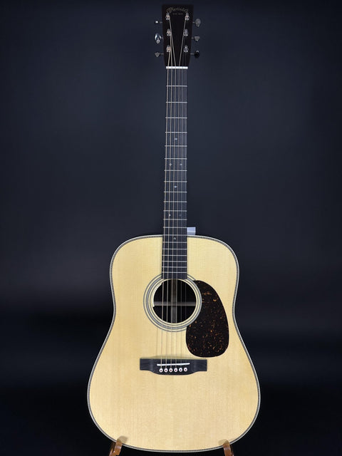 Martin HD-28E -