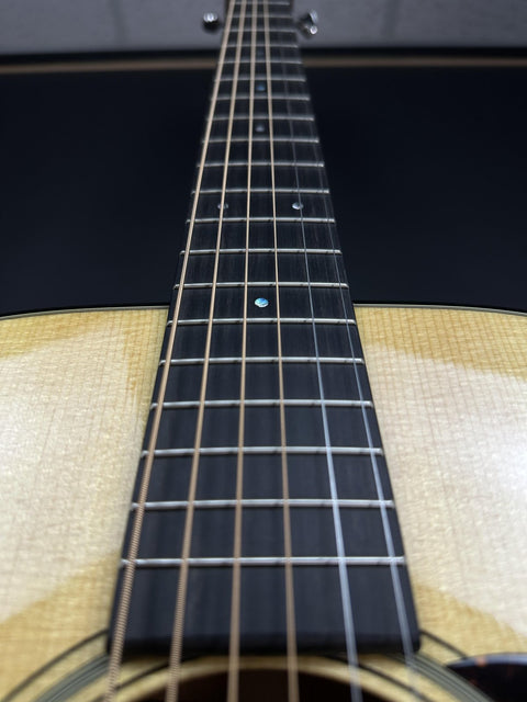 Martin D-18 Natural -