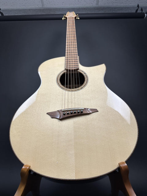 Used Avian Songbird 7A -