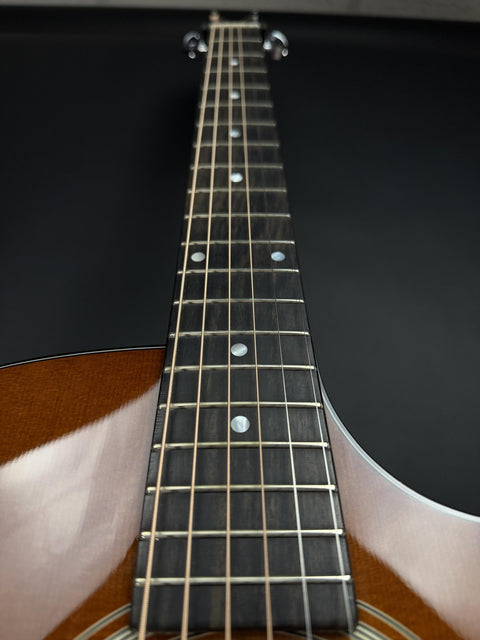 Eastman AC222CE-DLX-GB -