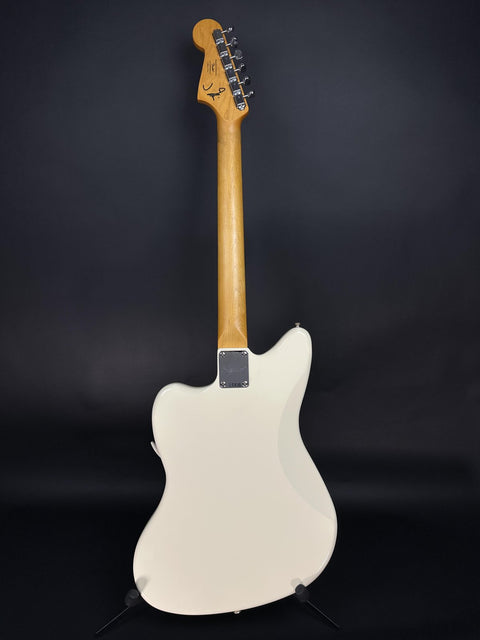 2023 Squier J Mascis Jazzmaster - Vintage White -