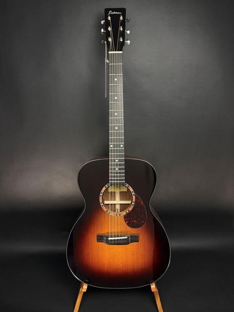 Eastman E2OM-DLX-SB -
