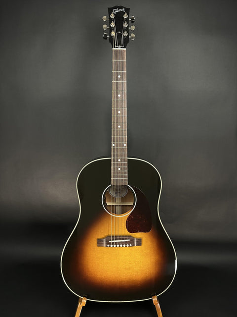 Gibson J-45 Standard Vintage Sunburst