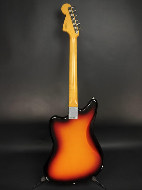 Fender Vintera III Mid '60s Jaguar - 3-Color Sunburst -