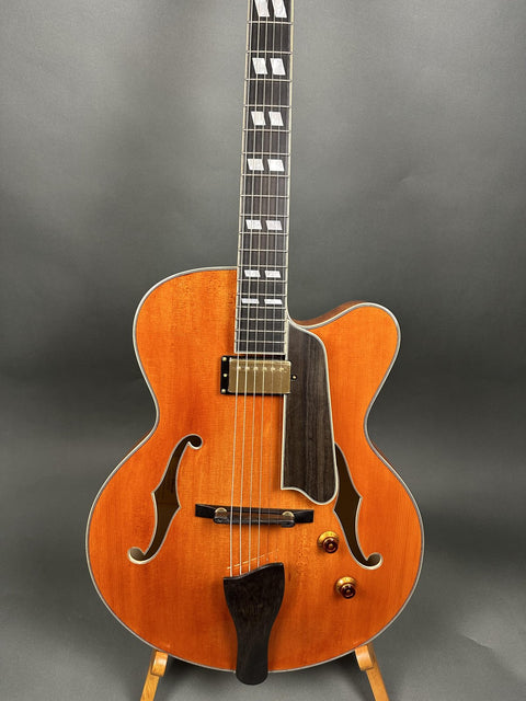 Eastman AR580CE-HB Archtop Guitar - 