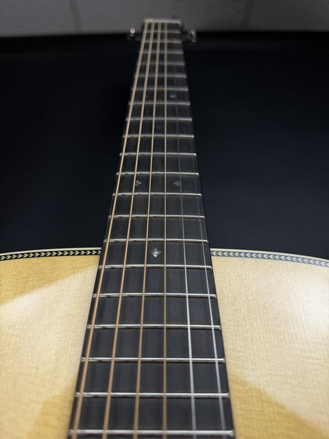 Martin HD-28 Natural -