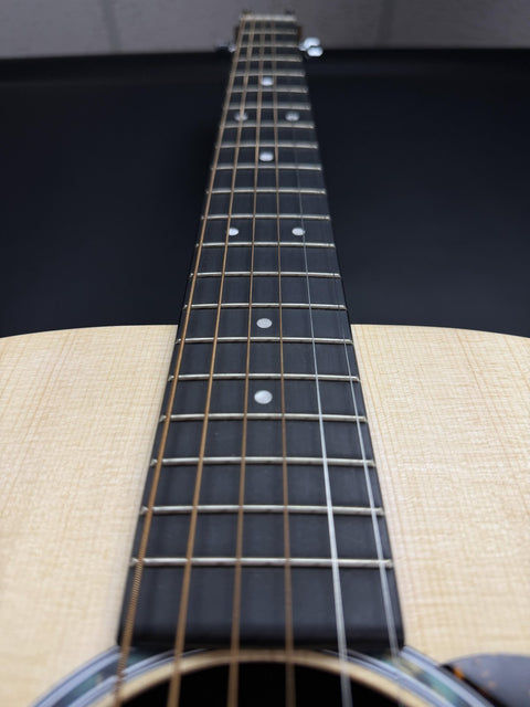 2023 Martin X Series Special Dreadnought - Natural