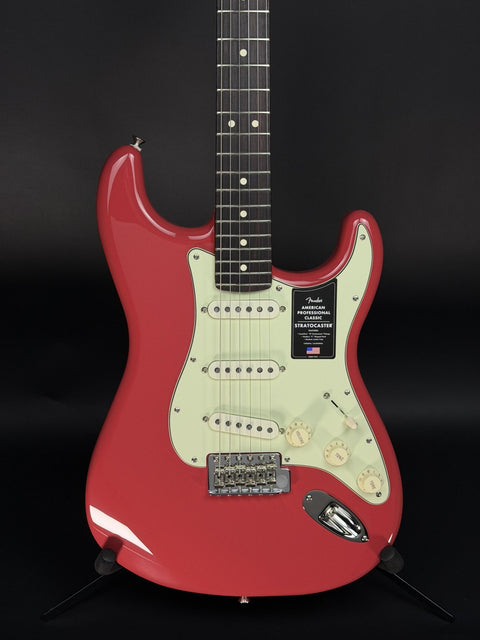 Fender American Professional Classic Stratocaster - Faded Dakota Red -