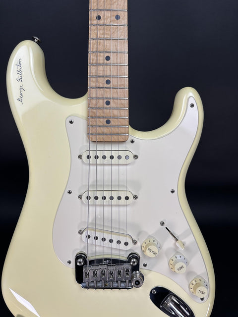 1990s G&L George Fullerton Signature Stratocaster - Vintage White -