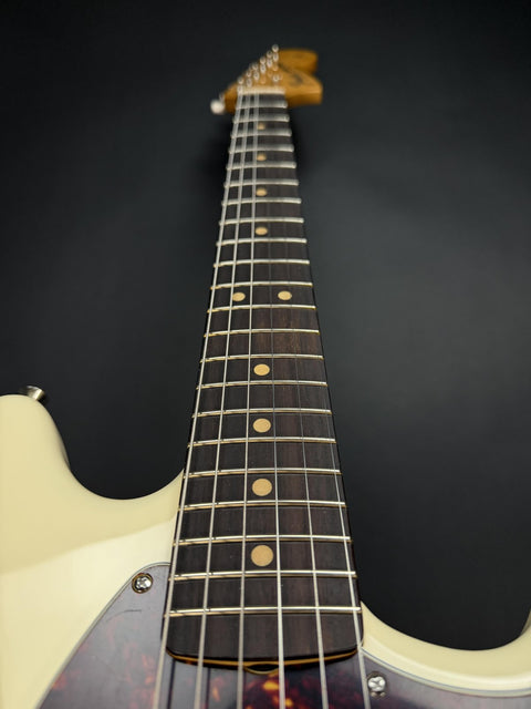 Fender Vintera III Mid '60s Mustang - Olympic White -