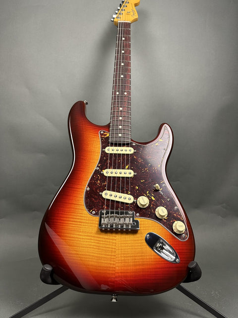 Fender 70th Anniversary American Professional II Stratocaster - Comet Burst - 