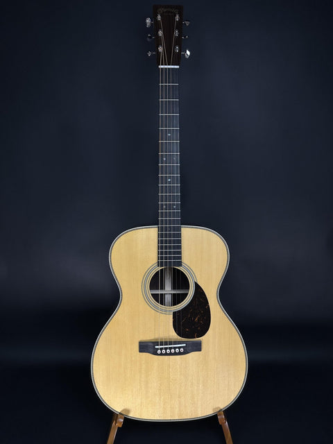 Martin OM-28 -