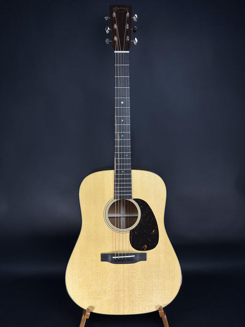 Martin D-18 Natural -