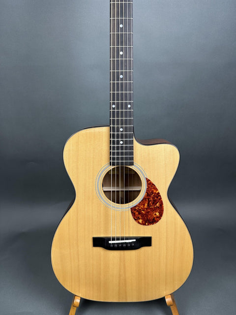 Eastman E1OMCE-DLX - 