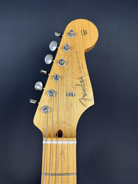 Pre-Owned Fender Custom Shop Masterbilt Chris Fleming 1956 Stratocaster - 3-Color Sunburst -