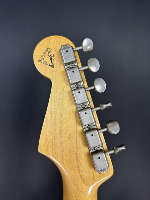 Pre-Owned Fender Custom Shop Masterbilt Chris Fleming 1956 Stratocaster - 3-Color Sunburst -