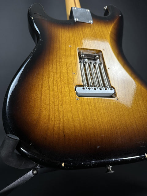 Pre-Owned Fender Custom Shop Masterbilt Chris Fleming 1956 Stratocaster - 3-Color Sunburst -