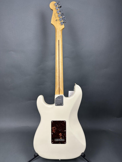 Fender American Professional II Stratocaster - Olympic White Rosewood Fingerboard - 